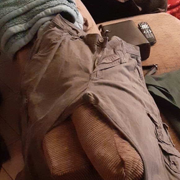 Cargo pants - Picture 1 of 3